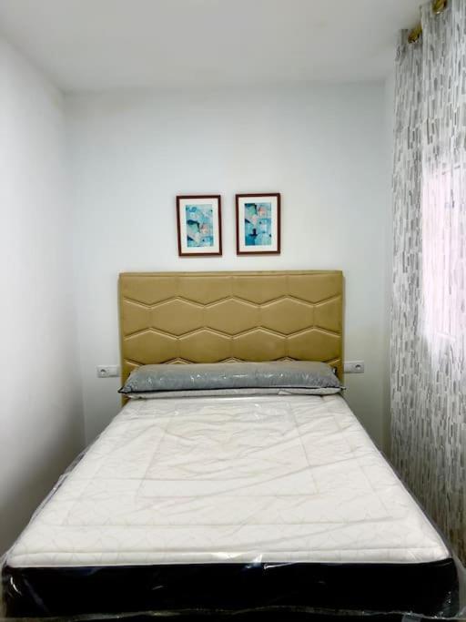 Rockside Residences Suites La Linea N1 La Línea de la Concepción Esterno foto